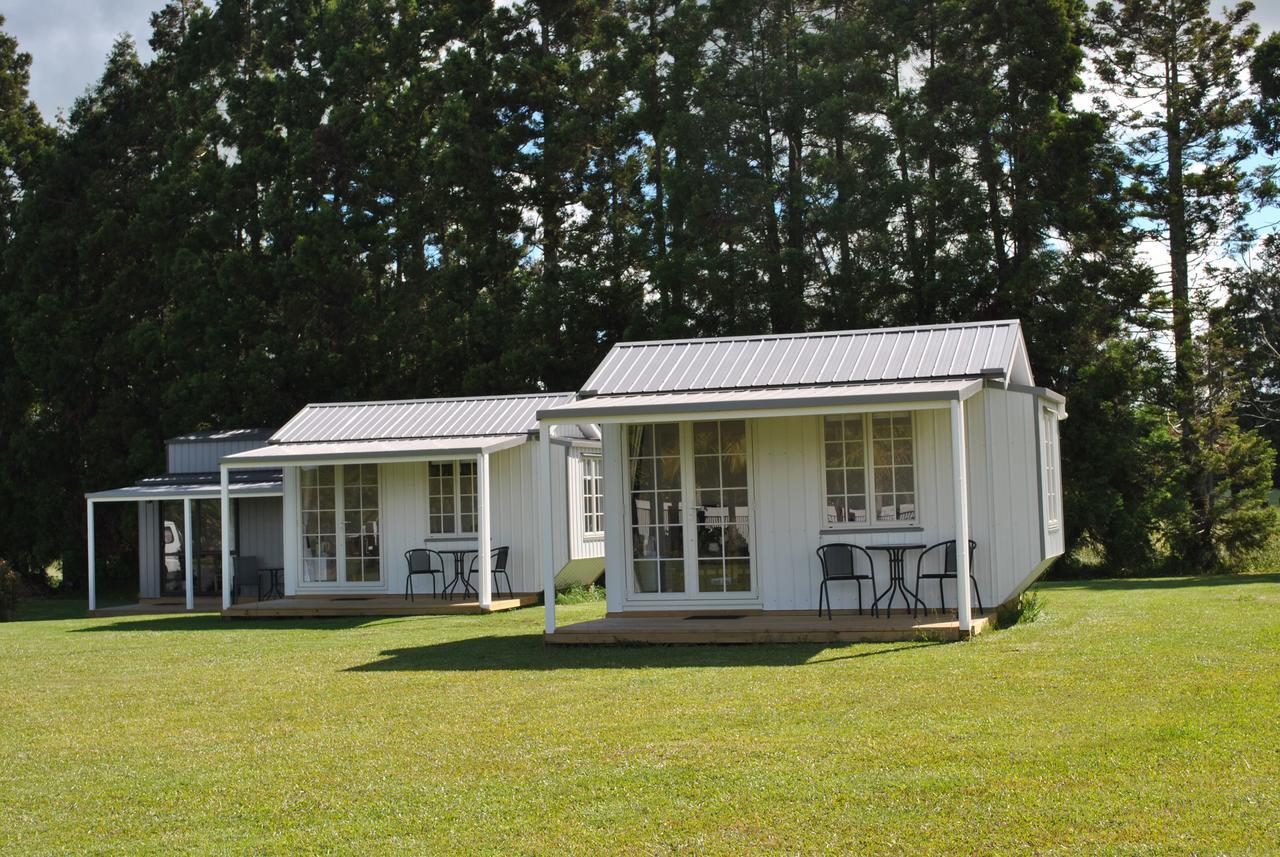 Palm Drive 'Cozy Cabins' Kerikeri Exterior photo